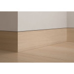 Hidden skirting boards