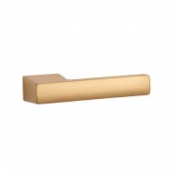 Rokturis APRILE BRISA RT Matt Brass
