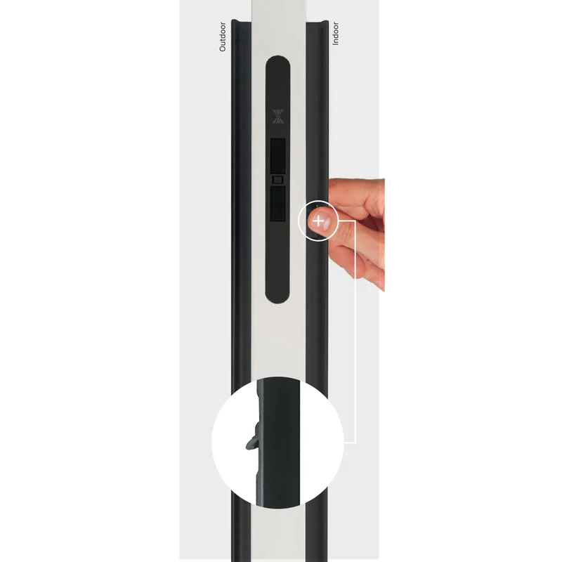 Pull door handle SECRET with integrated lock — black